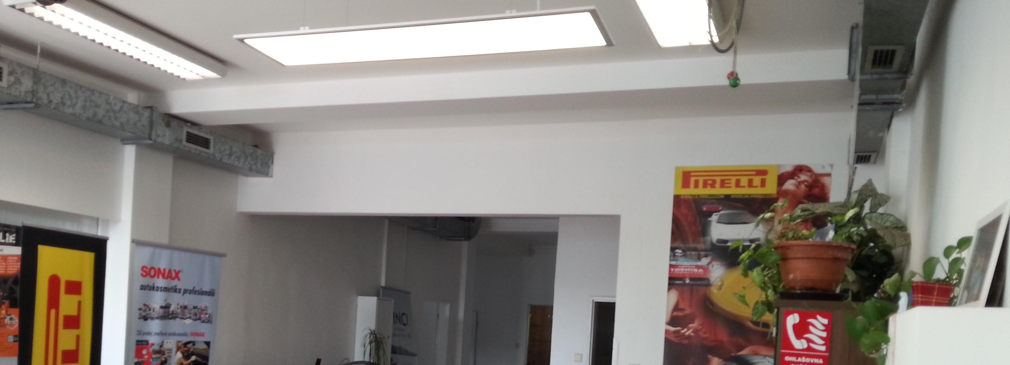 instalace_led_svetel_autoservis_osvetleni_praha_toplux